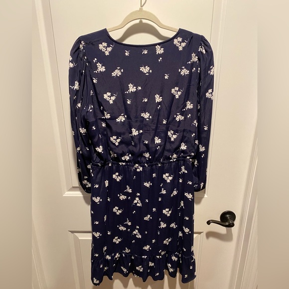 Gap - floral long sleeve midi dress. - Picture 2 of 3